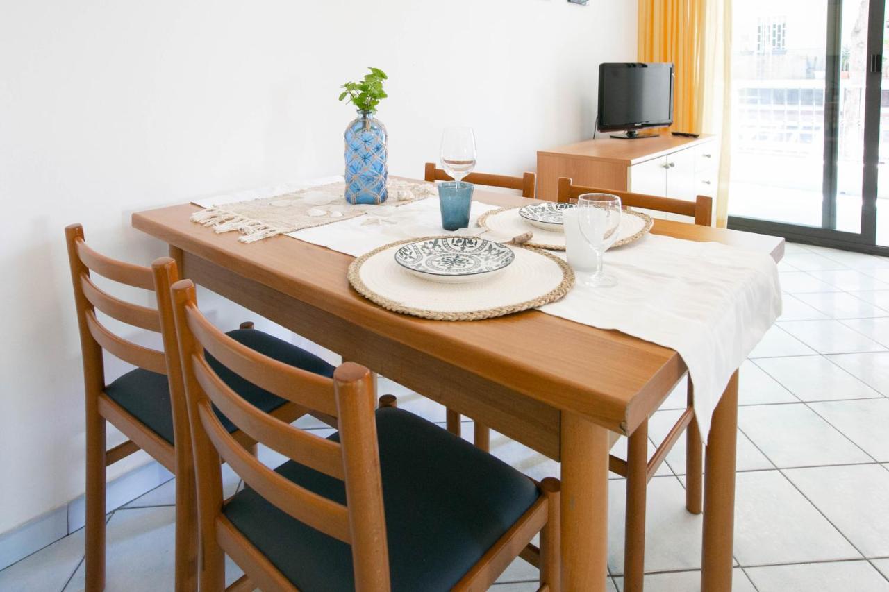 Residence Villa Dei Pini Римини Экстерьер фото