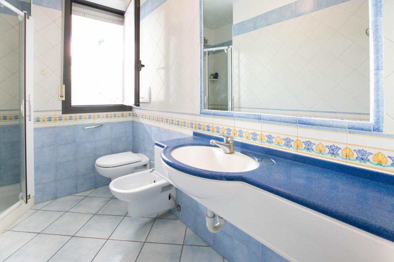 Residence Villa Dei Pini Римини Экстерьер фото